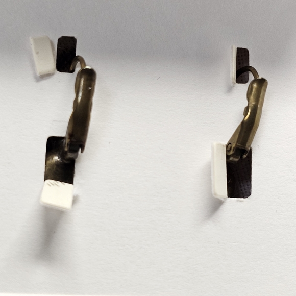 Liz Palacios San Francisco Antiqued Brass Earrings Swarovski Olive Green Crystal - Picture 4 of 4